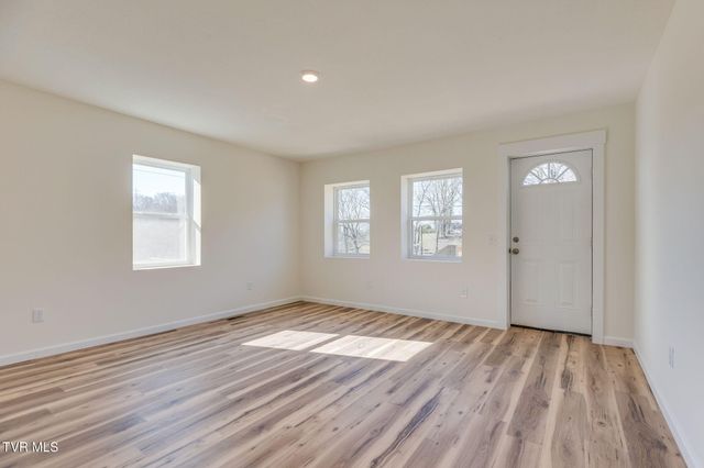 200 Independence Drive, Kingsport, TN 37660