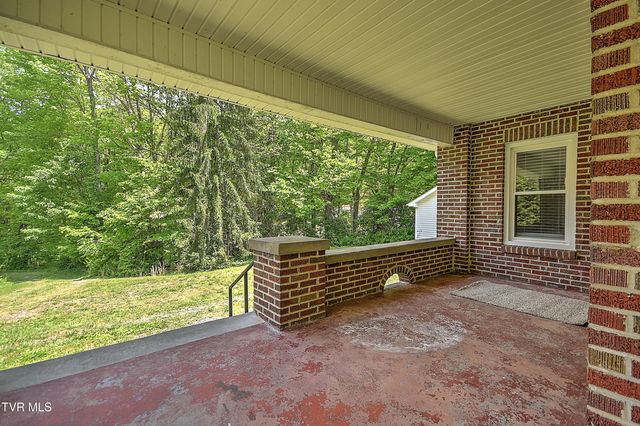 275 Tiger Creek Road, Roan Mountain, TN 37687