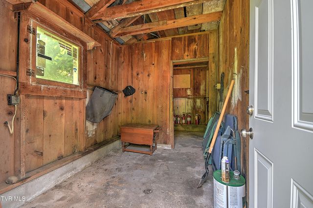 275 Tiger Creek Road, Roan Mountain, TN 37687