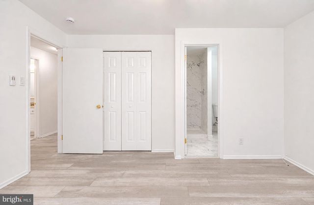 104 LAMP POST LN, Cherry Hill, NJ 08003