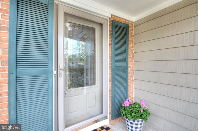 104 LAMP POST LN, Cherry Hill, NJ 08003