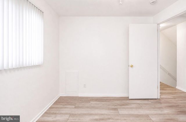 104 LAMP POST LN, Cherry Hill, NJ 08003