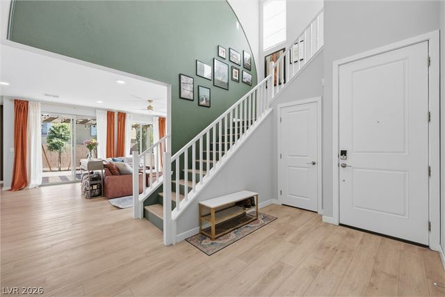 6922 Desert Finch Street, North Las Vegas, NV 89084