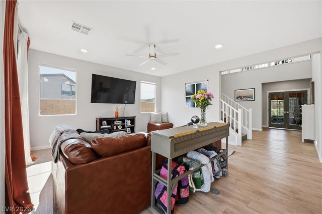 6922 Desert Finch Street, North Las Vegas, NV 89084