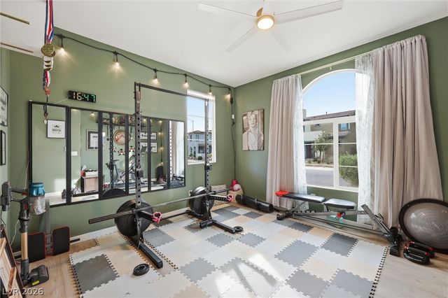 6922 Desert Finch Street, North Las Vegas, NV 89084