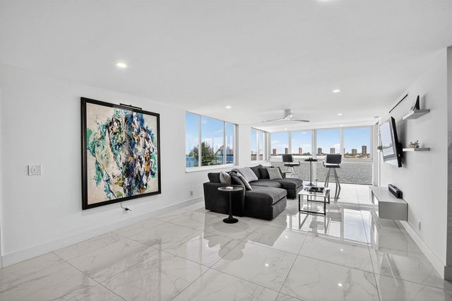 301 Lake Shore Drive 801, Lake Park, FL 33403