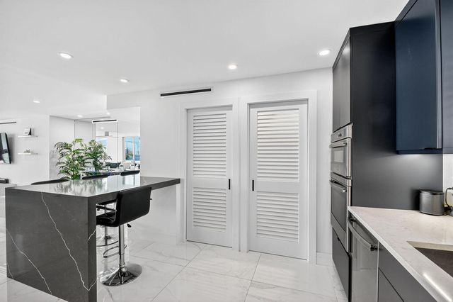 301 Lake Shore Drive 801, Lake Park, FL 33403