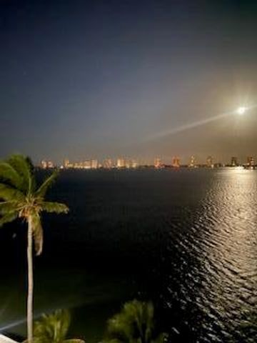 301 Lake Shore Drive 801, Lake Park, FL 33403