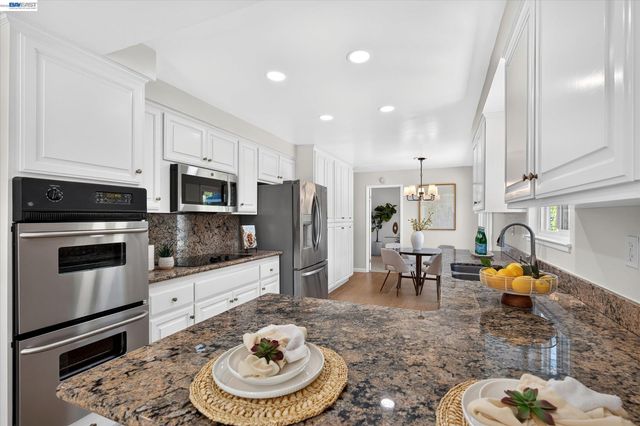 1740 Argonne Dr, Concord, CA 94518