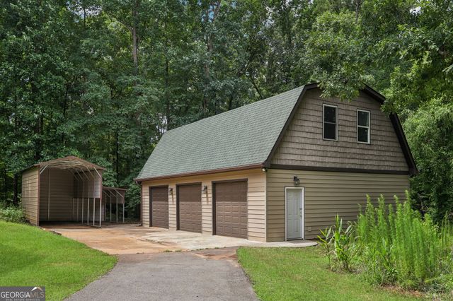 85 Edgewater Drive, Griffin, GA 30223