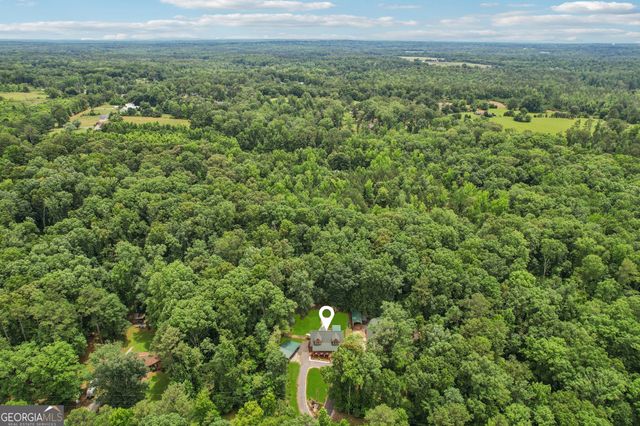 85 Edgewater Drive, Griffin, GA 30223