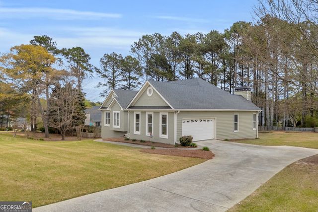 1640 Little Lisa Lane, Snellville, GA 30078