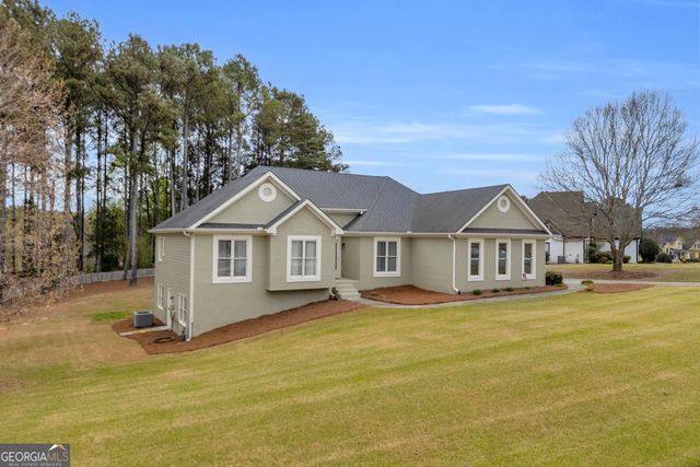 1640 Little Lisa Lane, Snellville, GA 30078