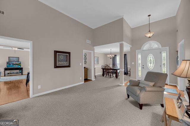 1640 Little Lisa Lane, Snellville, GA 30078