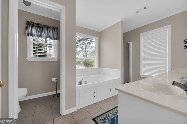 1640 Little Lisa Lane, Snellville, GA 30078