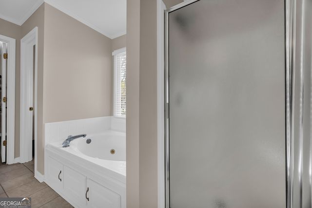 1640 Little Lisa Lane, Snellville, GA 30078