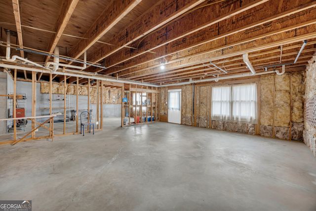 1640 Little Lisa Lane, Snellville, GA 30078