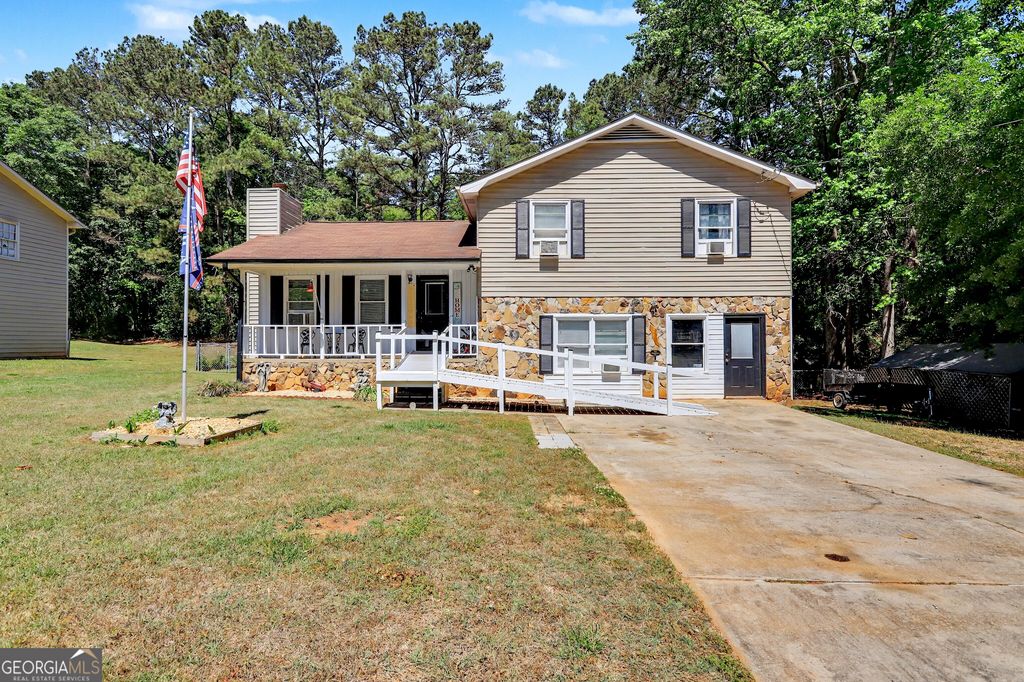 114 Longview Road, Stockbridge, GA 30281