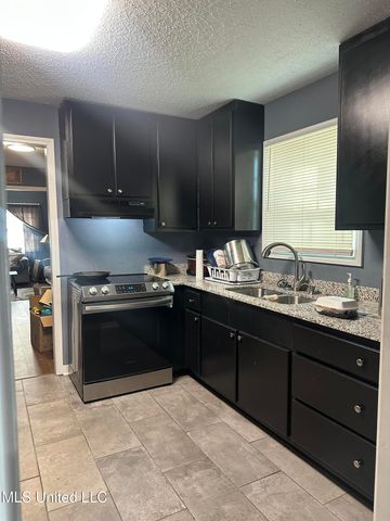 1156 Garden Park Drive, Jackson, MS 39204