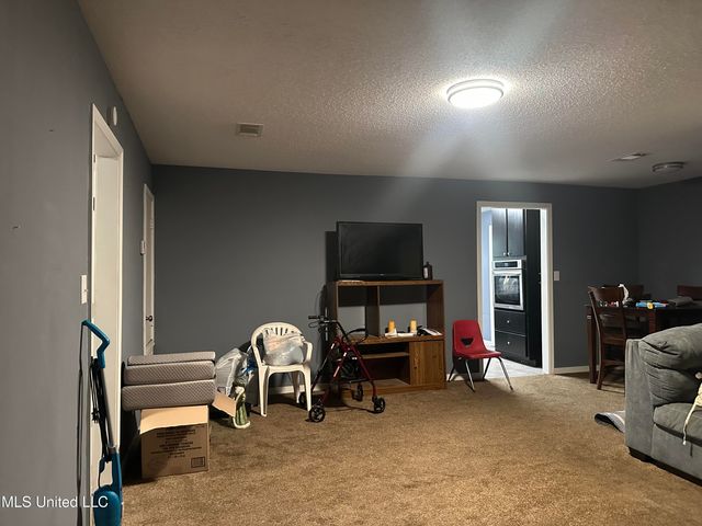 1156 Garden Park Drive, Jackson, MS 39204