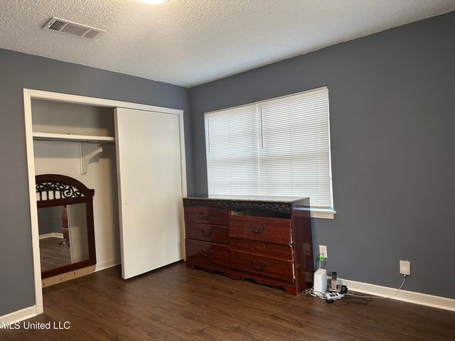 1156 Garden Park Drive, Jackson, MS 39204