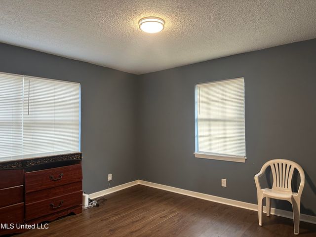 1156 Garden Park Drive, Jackson, MS 39204