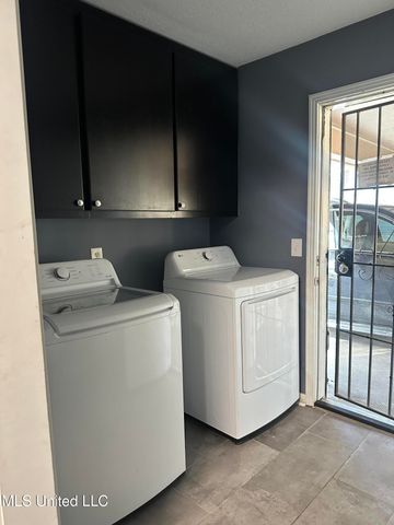 1156 Garden Park Drive, Jackson, MS 39204