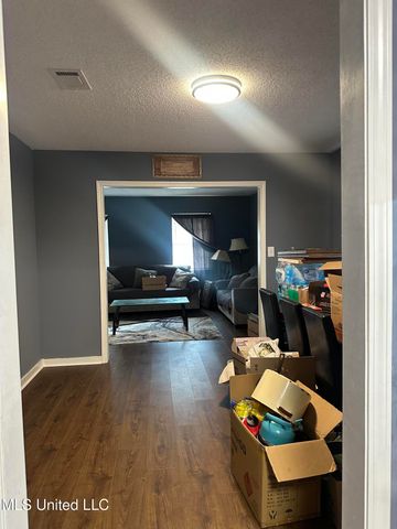 1156 Garden Park Drive, Jackson, MS 39204