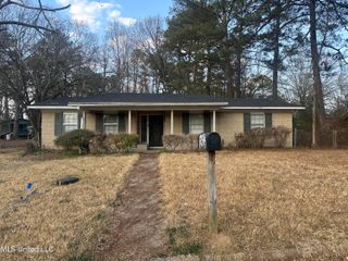 1156 Garden Park Drive, Jackson, MS 39204