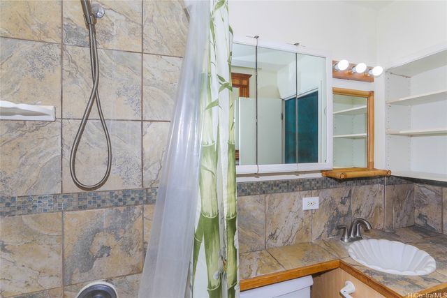 84-265 Farrington Highway 311, Waianae, HI 96792