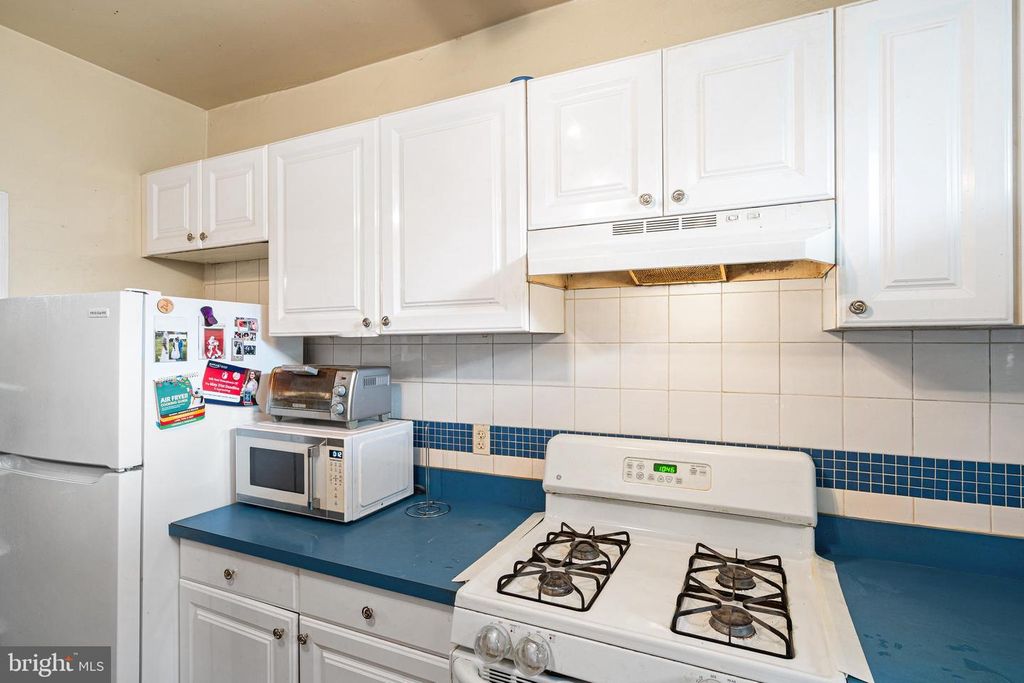5219 N 11TH ST, PHILADELPHIA, PA 19141 — photo 5