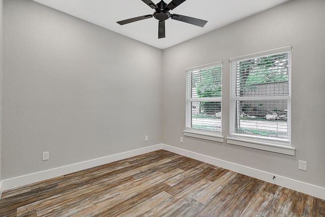 91 Live Oak Street, Alvarado, TX 76009