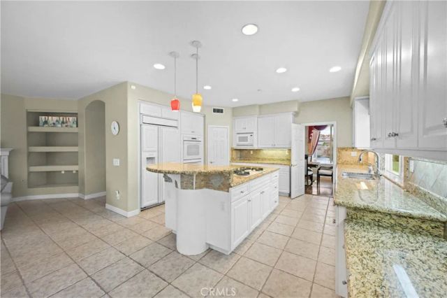 1923 Century Avenue, Riverside, CA 92506