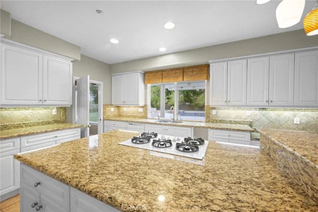 1923 Century Avenue, Riverside, CA 92506