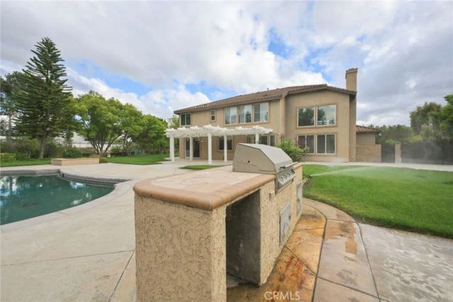 1923 Century Avenue, Riverside, CA 92506