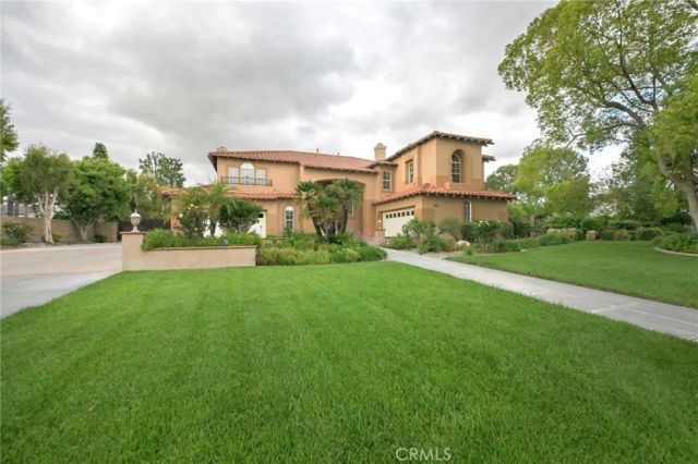 1923 Century Avenue, Riverside, CA 92506