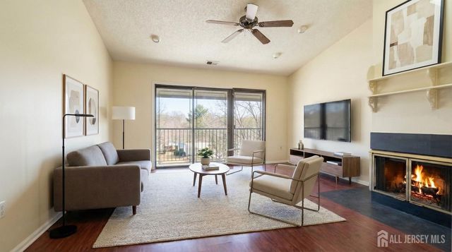 479 Danbury Lane, East Brunswick, NJ 08816