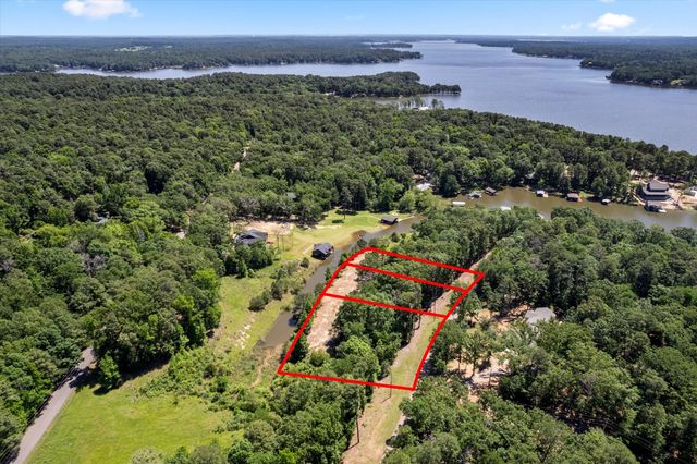 66R King Frederick Court, Scroggins, TX 75480