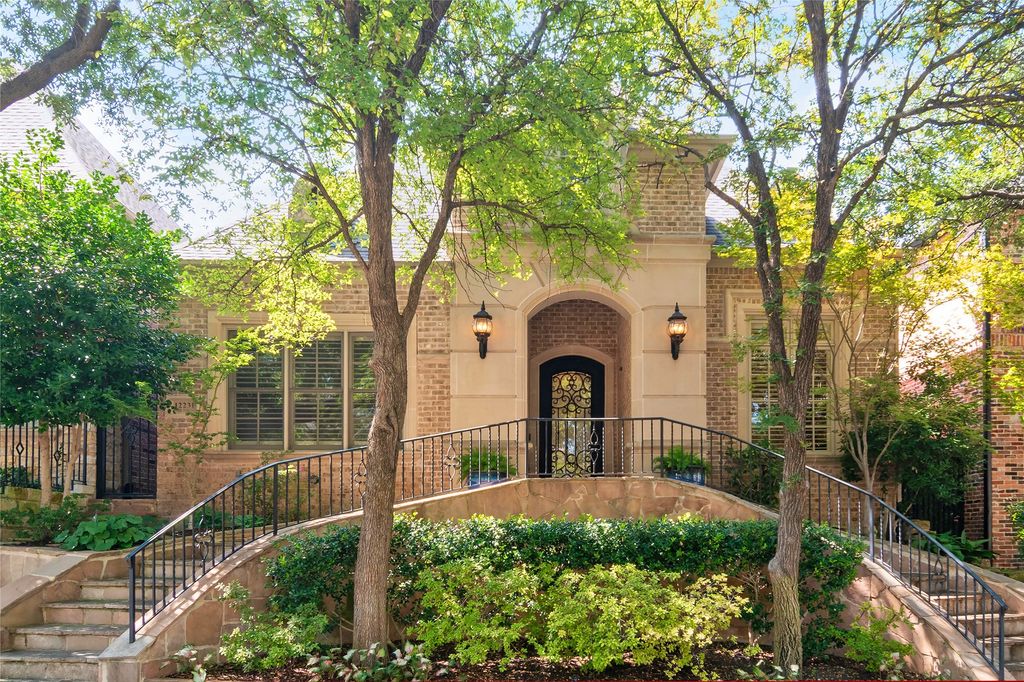 12231 Park Forest Drive, Dallas, TX 75230