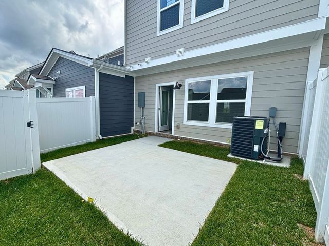 872 Westcott Ln, Antioch, TN 37013