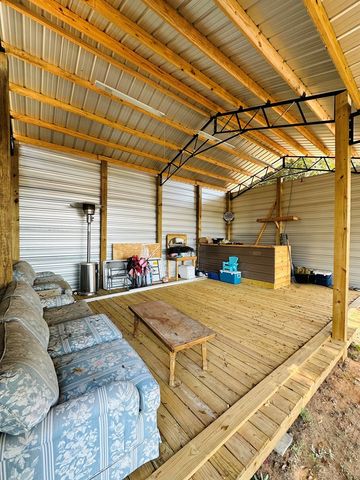 2589 County Road 6, Headland, AL 36345