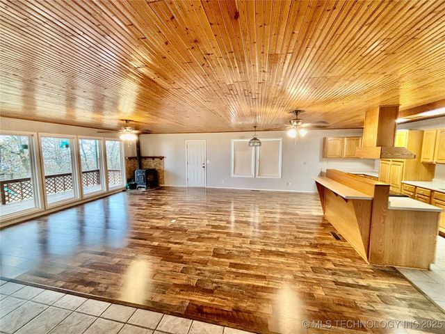 413804 E 1212 Road, Eufaula, OK 74432