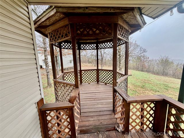 413804 E 1212 Road, Eufaula, OK 74432