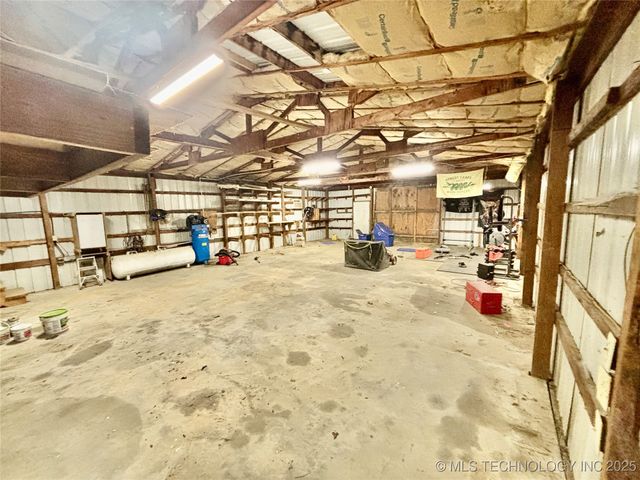 413804 E 1212 Road, Eufaula, OK 74432