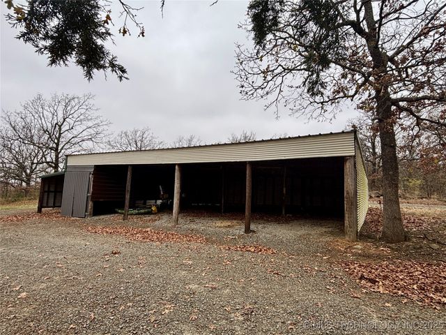 413804 E 1212 Road, Eufaula, OK 74432