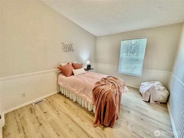 2714 113th Way SW, Olympia, WA 98512