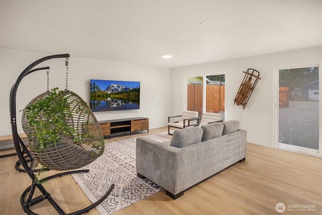 46616 296th Street NE, Darrington, WA 98241