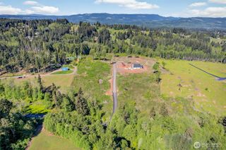 312 Dolan Road, Castle Rock, WA 98611