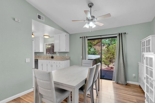 1850 Buckskin Glen, Escondido, CA 92027