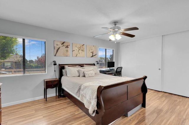 1850 Buckskin Glen, Escondido, CA 92027